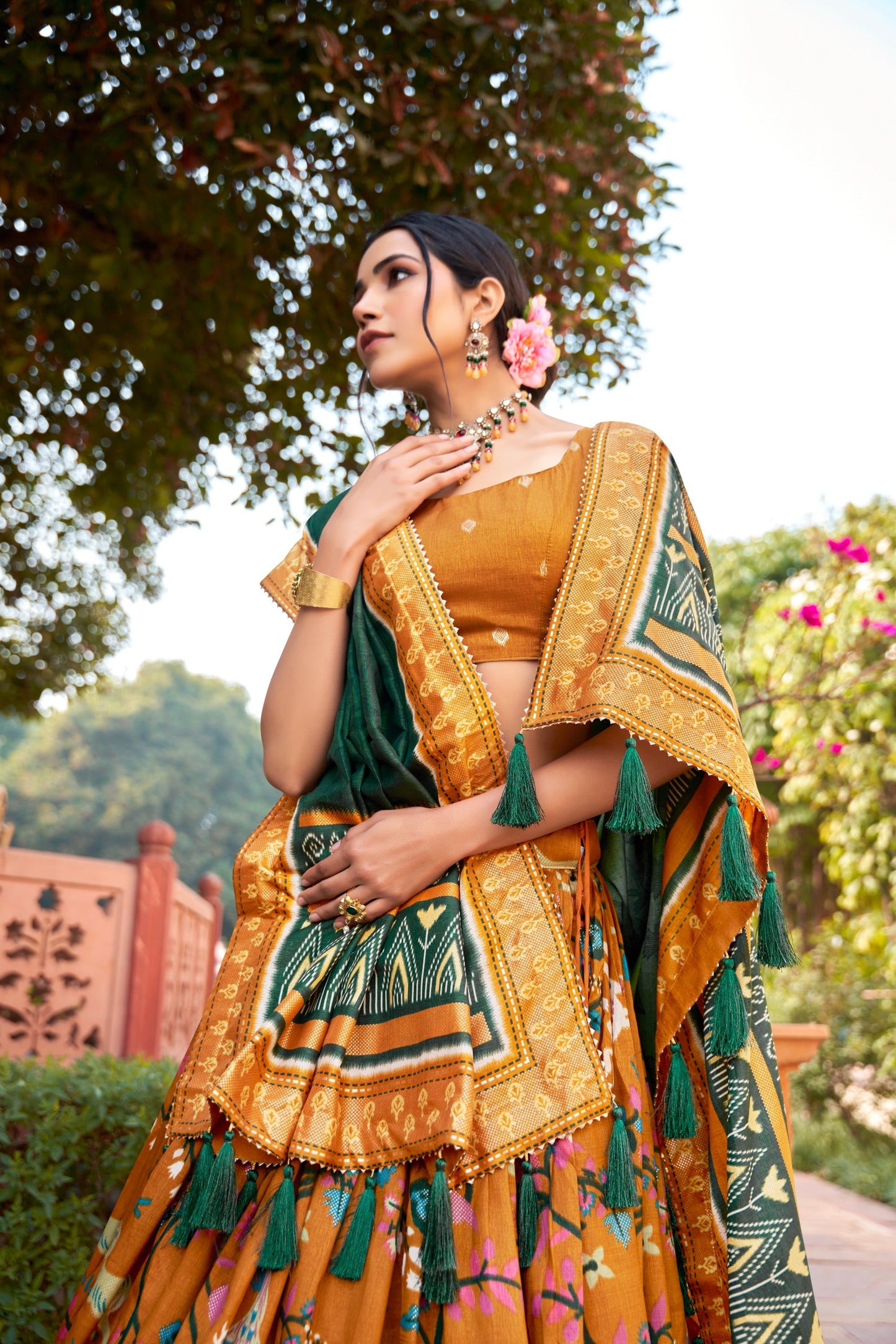designer lehenga for wedding & party wear