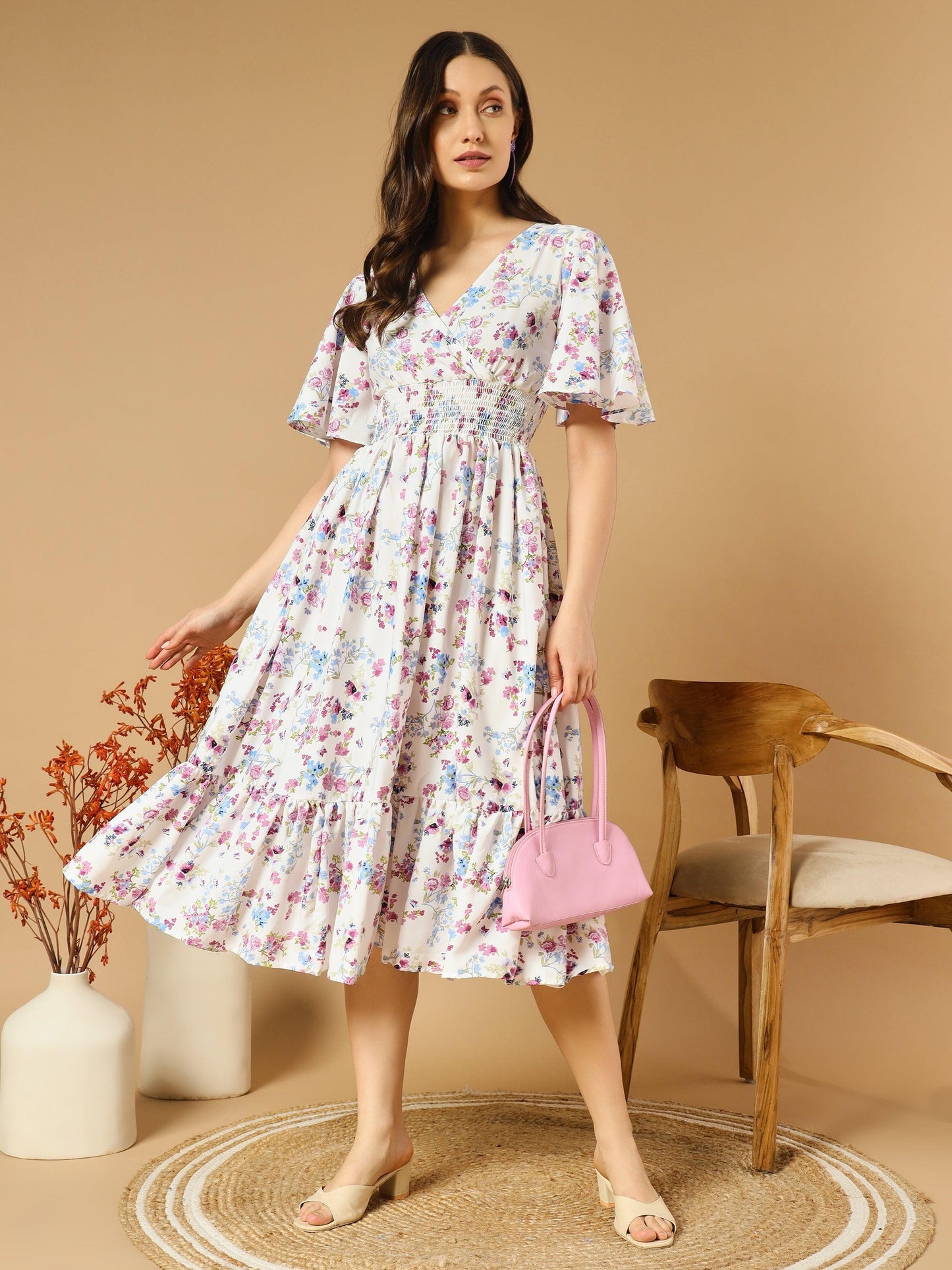 a-line white dress with v-neck both side - snowera