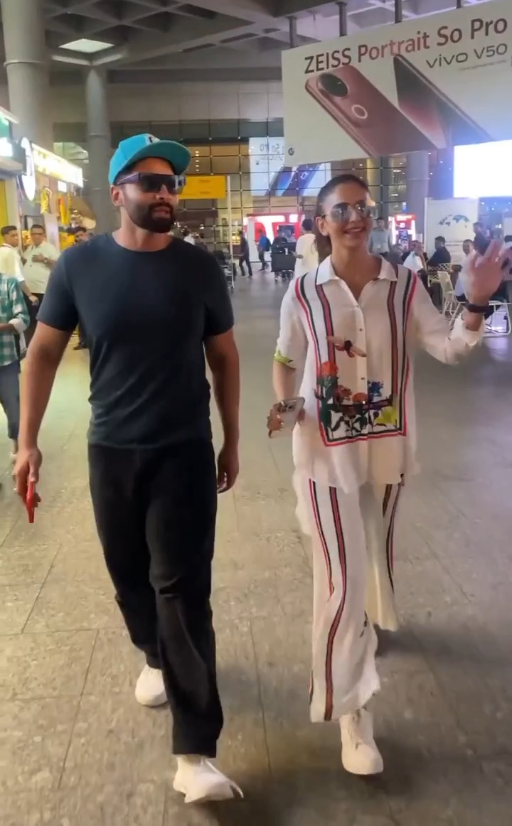 rakul preet's butterfly lane co-ord set